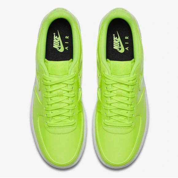 Nike Air Force 1 Low - Picture 4 of 10